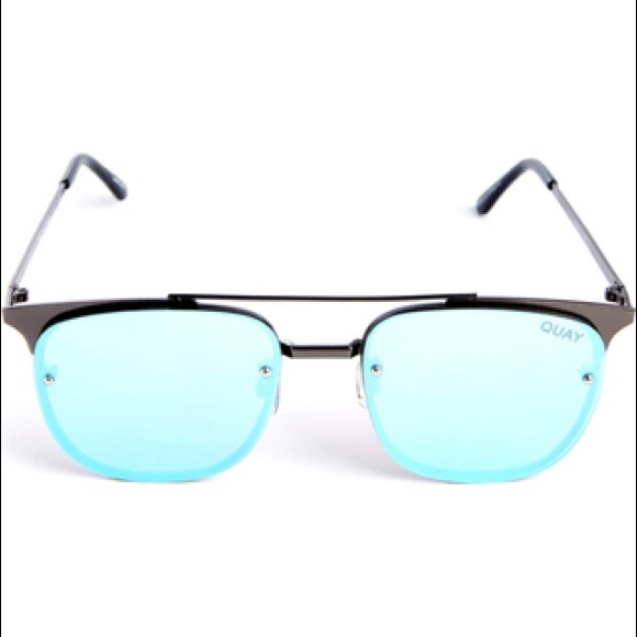 Quay Australia Accessories - Quay Private Eyes Mirrored Sunglasses
